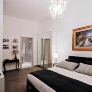 Porta Romana Short Rent *